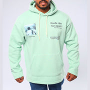 M24TS657-Oversized Men's Sweatshirt with Hood and Print