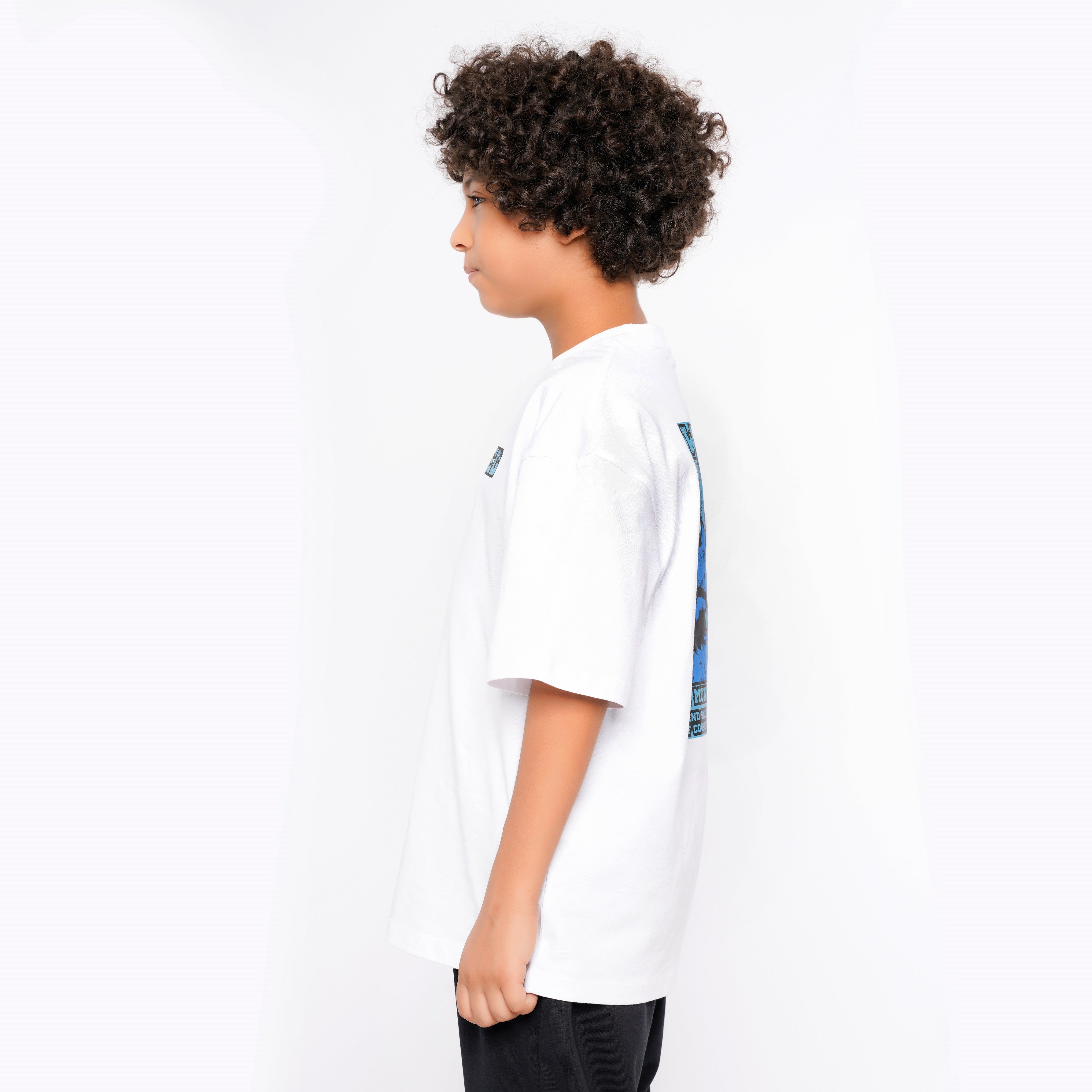 K24KTH217- Graphic Basic T-shirt