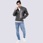 M24GA021-a men's leather jacket with zipper: