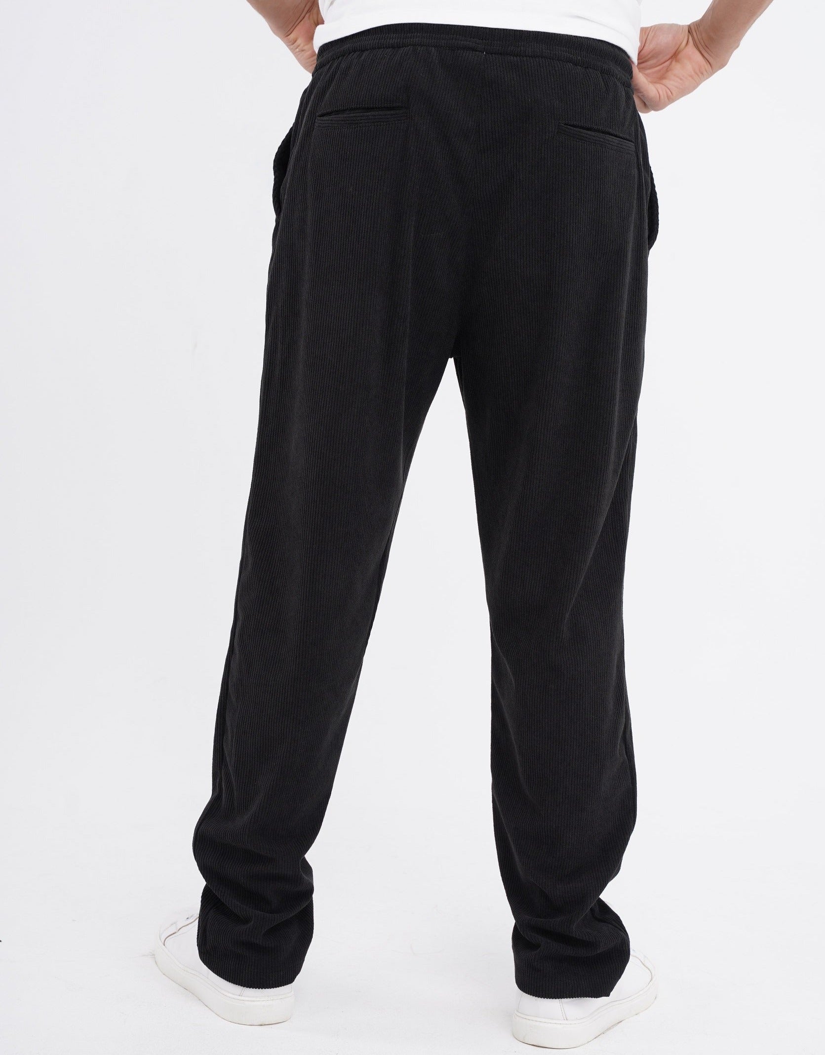 M24NT725-Sporty Sweatpants With drawstring