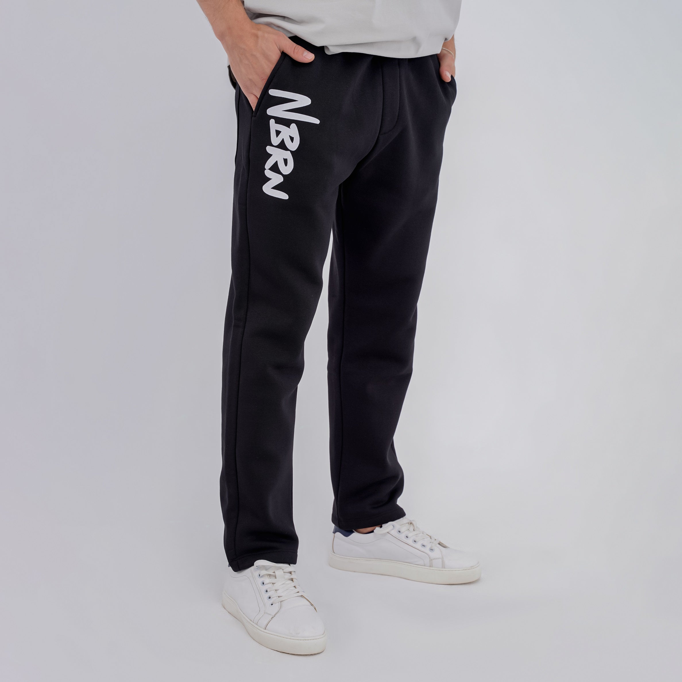 M24NT902-Sporty Sweatpants With drawstring