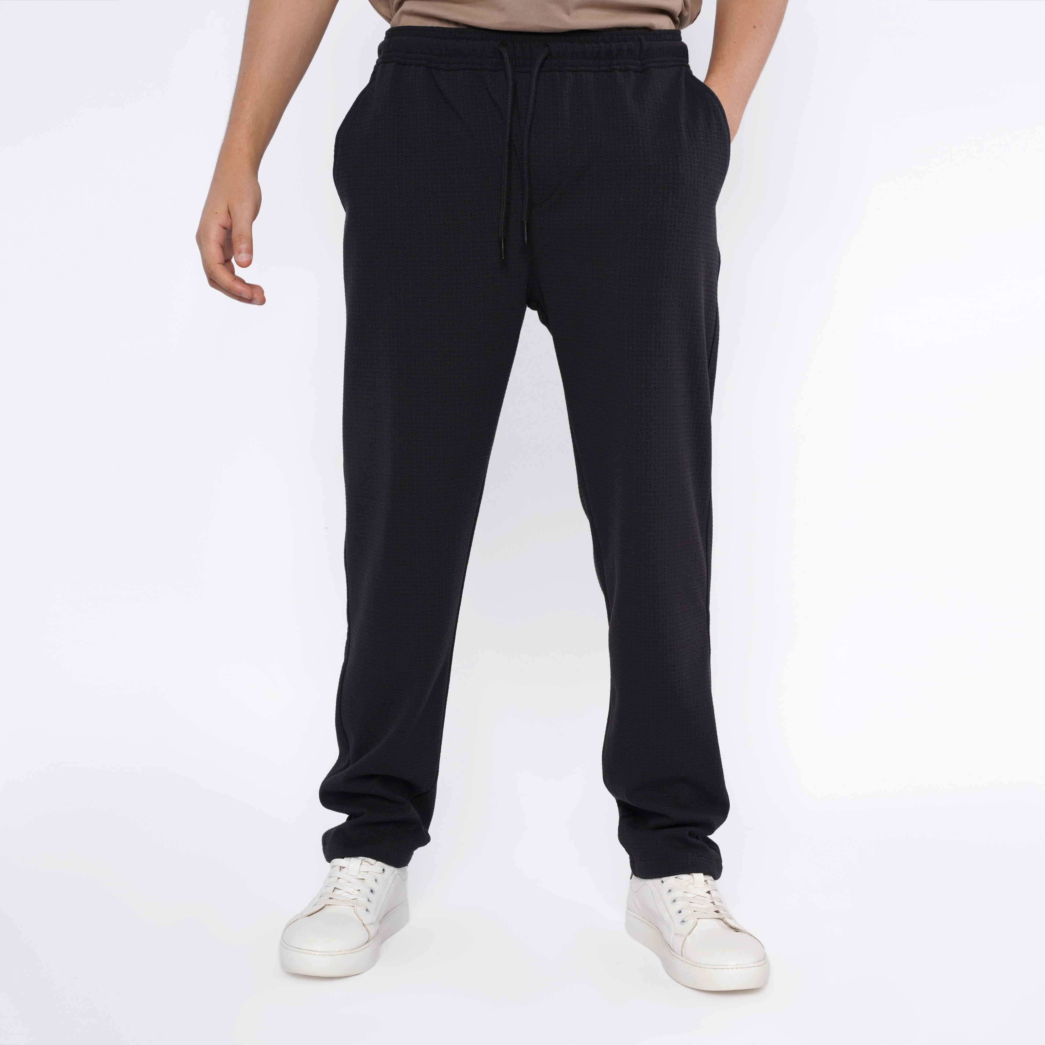 M24NT909-Sporty Sweatpants With drawstring