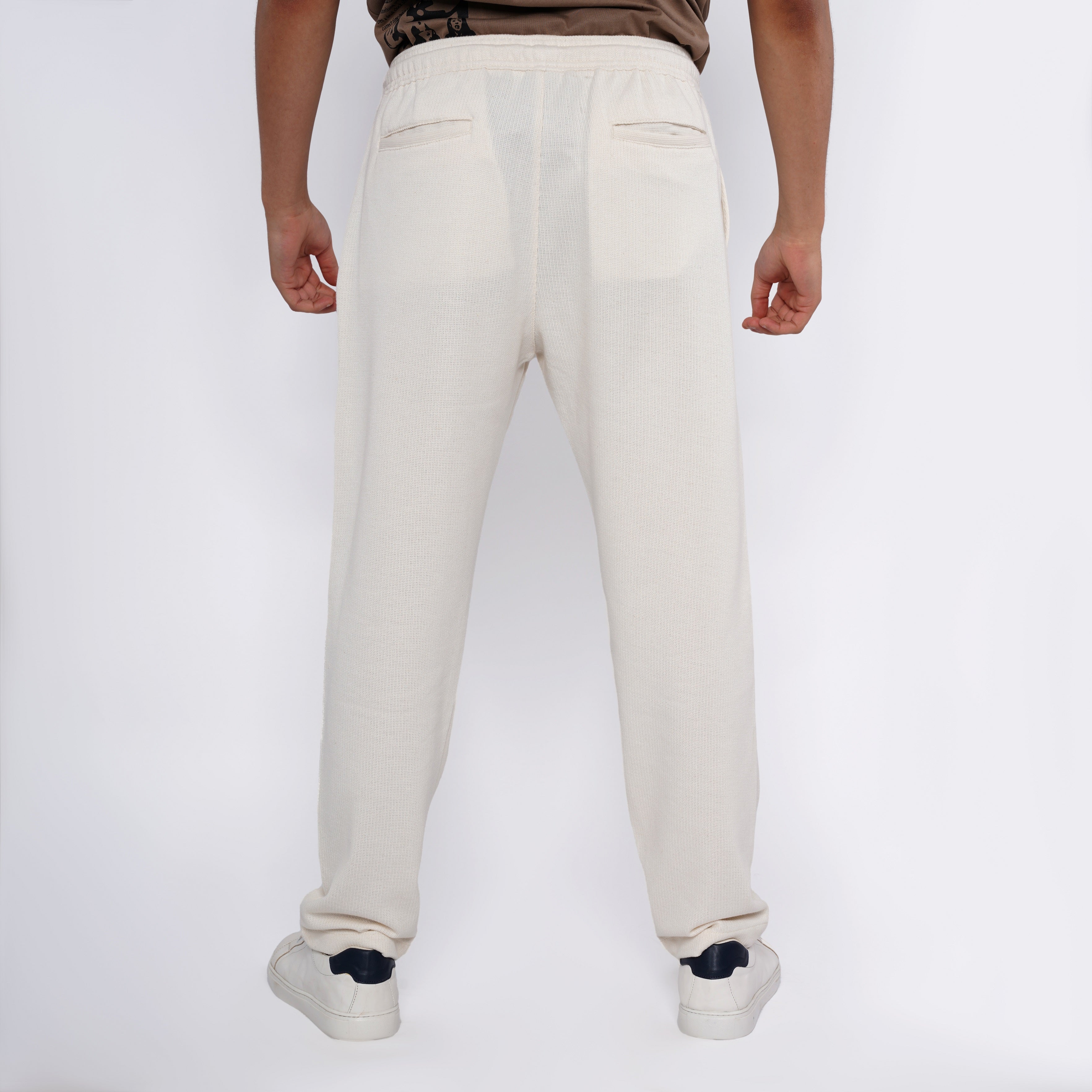 M24NT910-Sporty Sweatpants With drawstring